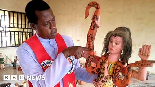 The Nigerian priest saving Igbo deities from the bonfires