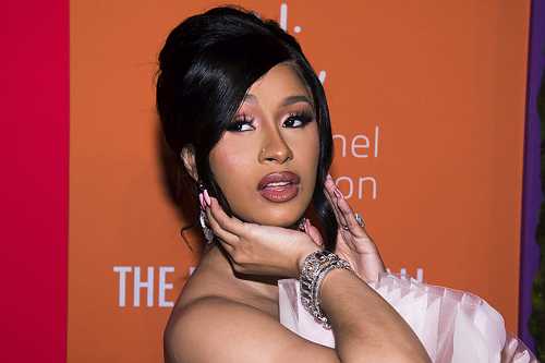 Cardi B battles with lawyer in racy mixtape artwork case