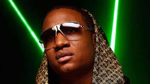 WTF: Rapper Young Joc Accidentally Zelled a Stranger A bunch of Money