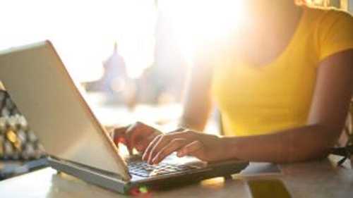 Mareena Robinson Snowden Is The 1st Black Women To Earn A Ph.D. In Nuclear Engineering From MIT