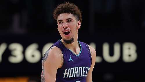 Charlotte's LaMelo Ball turns heads as he arrives to game in Scooby-Doo's 'The Mystery Machine'