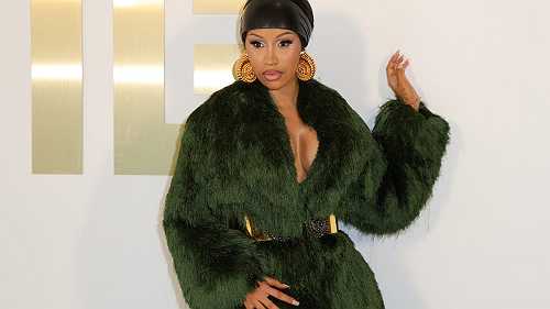 Haters Hollered That Cardi B is Going Broke, But She Clapped Back With Fat Pocket Receipts