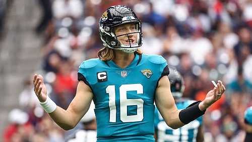 Jaguars QB Lawrence aiming for healthier 2025