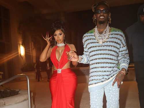 Cardi B goes off on Offset again, claims he didn’t get their children anything for Christmas to spite her - Face2Face Africa Cardi B goes off on Offset again, claims he didn’t get their children anything for Christmas to spite her - Face2Face Africa