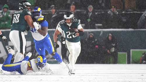 Eagles outlast Rams to reach NFC championship
