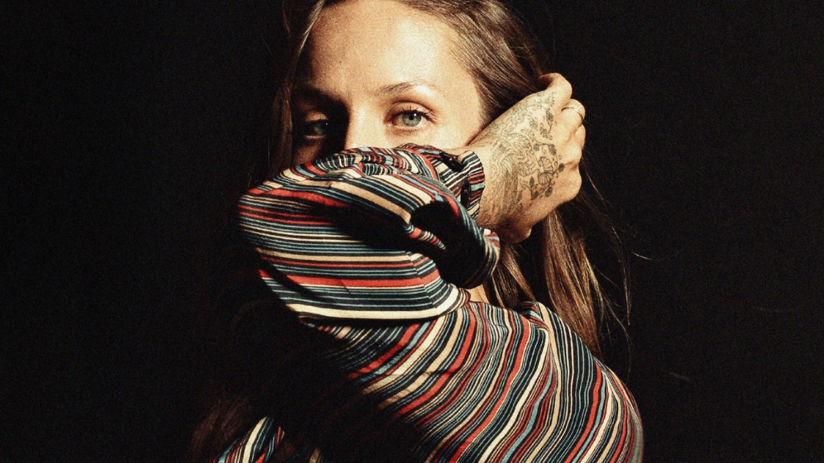 Domino Kirke Finds Her Way Back to Herself on 
