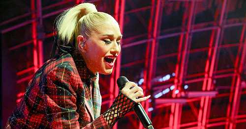 Who is performing at the AMAs tonight? Here's a list of the 2025 American Music Awards performers.