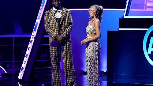 Social Media Responds to Shaboozey's Blackity-Black Shade on the American Music Awards Stage Social Media Responds to Shaboozey's Blackity-Black Shade on the American Music Awards Stage