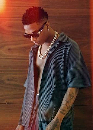 BIOGRAPHY, AGE, FAMILY, CONCERTS AND TOUR DATE OF WIZKID.Early Life and Musical...